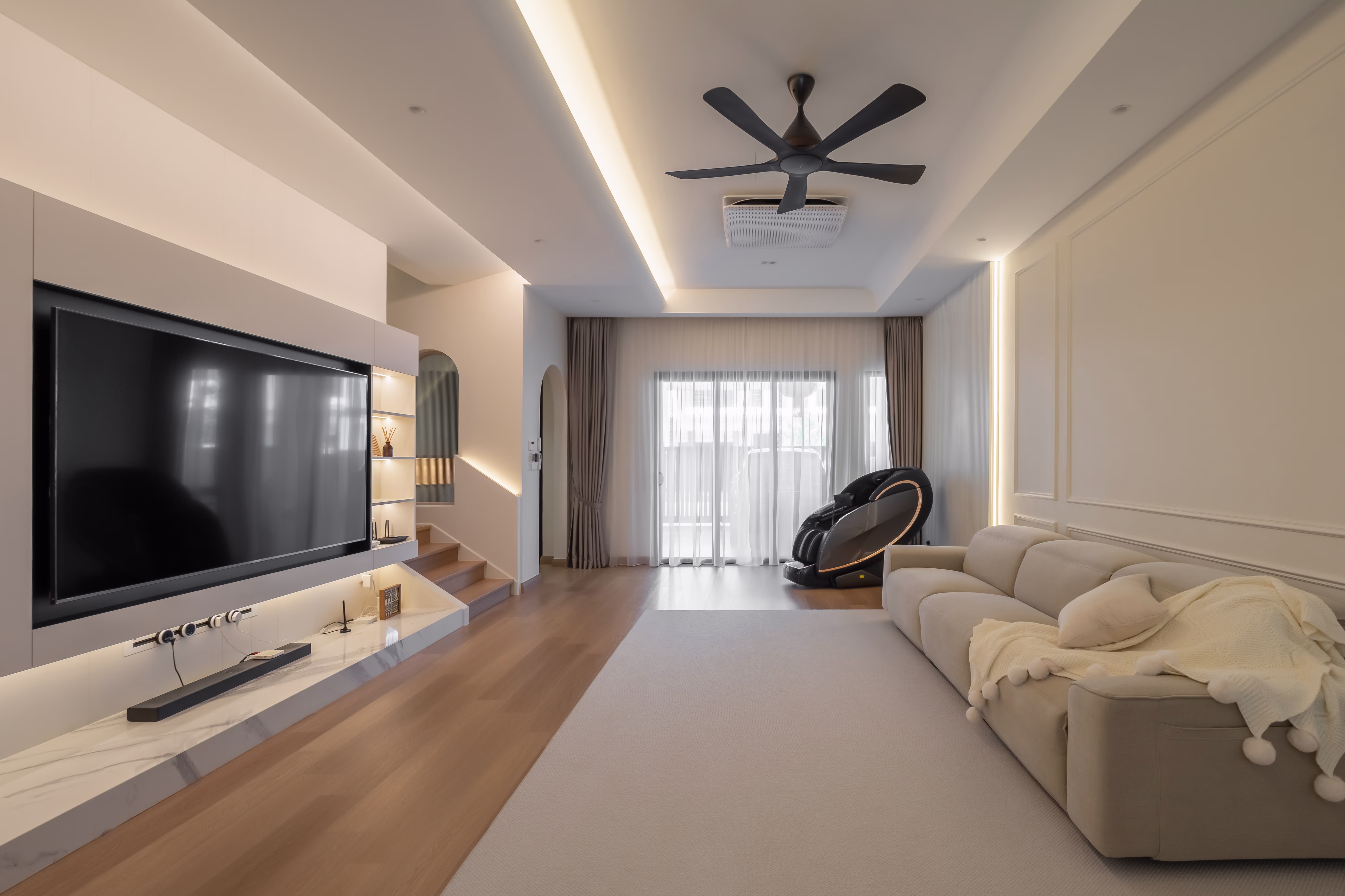 The WHITE NEST project